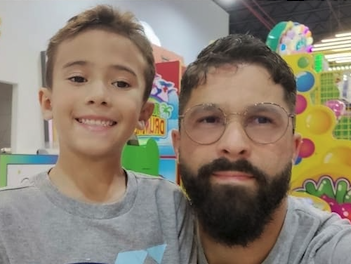 Paulo Renato Lima e seu filho Natã